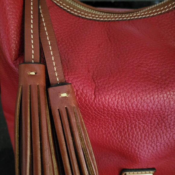 Dooney & Bourke Pebble Paige Grain Paige Sac Shoulder Bag - Red - Picture 8 of 9